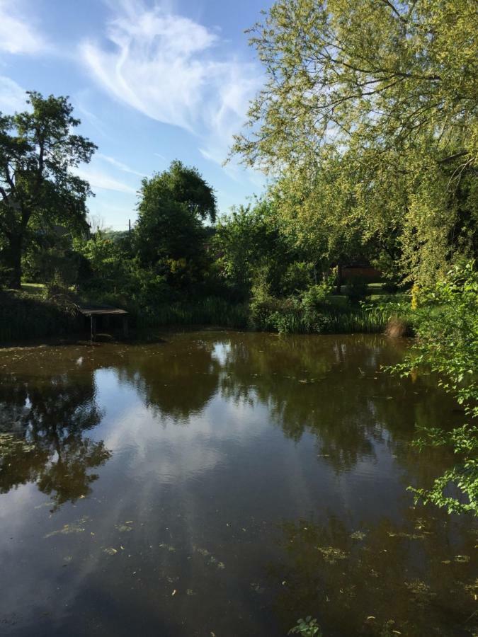 Marston Moreteyne Upper Wood End Farm B&B 외부 사진