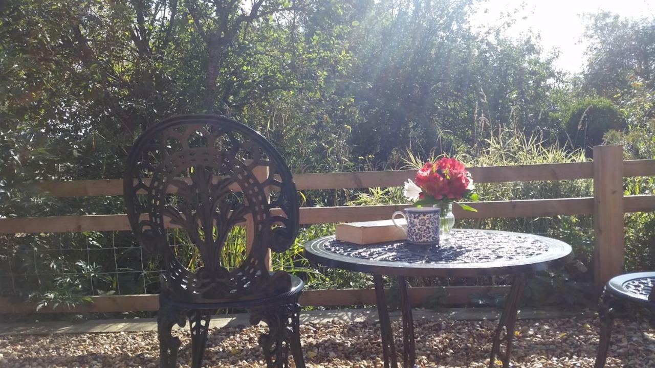 Marston Moreteyne Upper Wood End Farm B&B 외부 사진